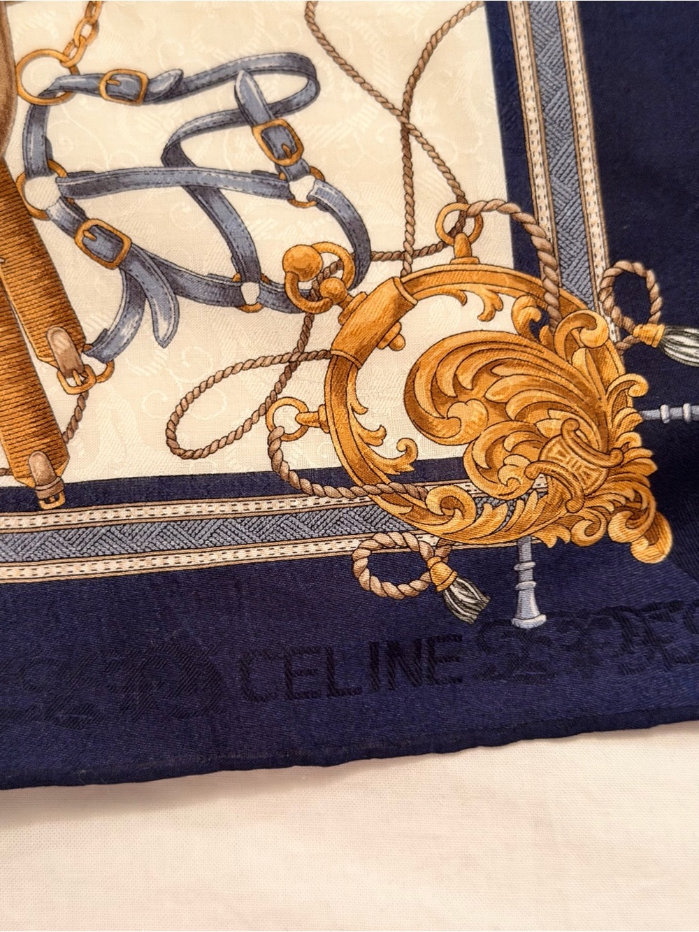 Vintage CELINE scarf - Picture 2 of 3